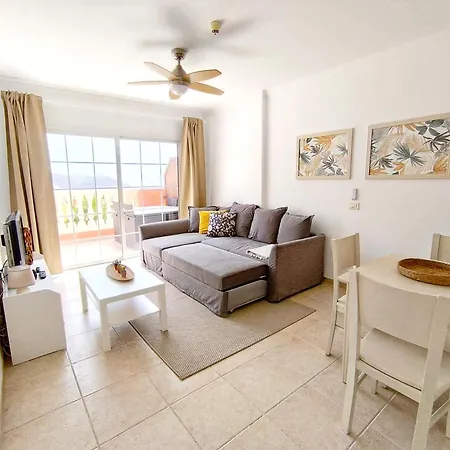 Estrella Canaria - Cristianos, Pool, Fibre Net, Tv Channels Apartamento