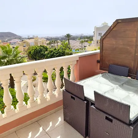 Estrella Canaria - Cristianos, Pool, Fibre Net, Tv Channels Los Cristianos (Tenerife)